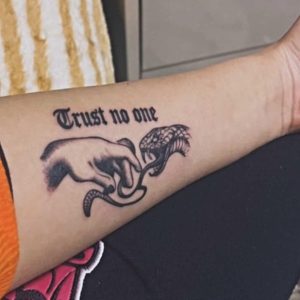 Trust no one tattoozap