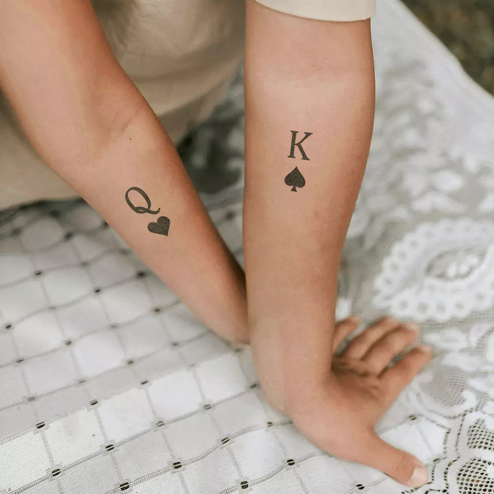 Queen & King – Image 2