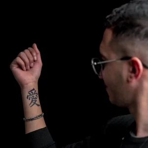 Kanji love tattoozap tattoo maroc